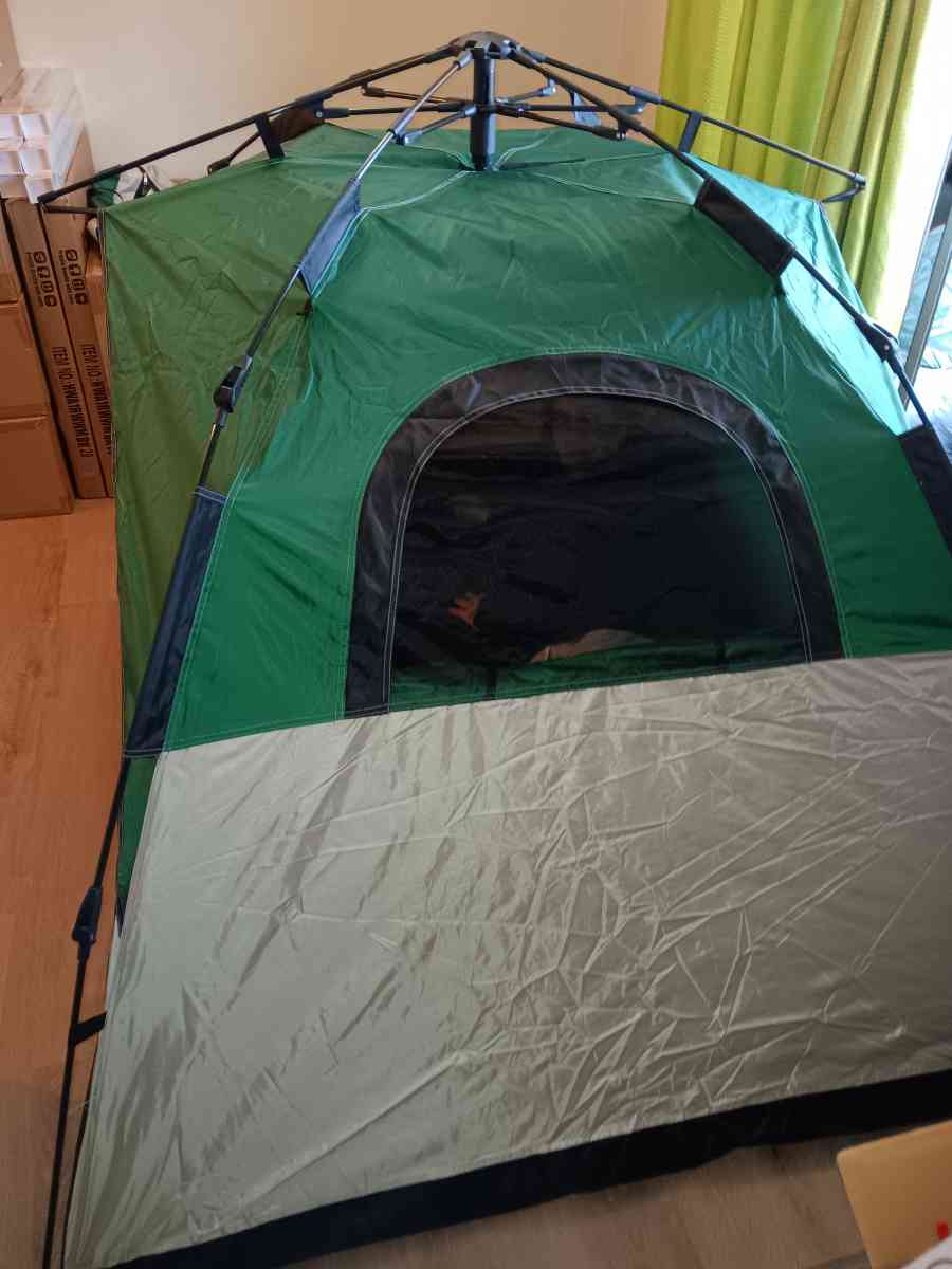 tent No Assembly required - El Monte, California - FleaMarketBay