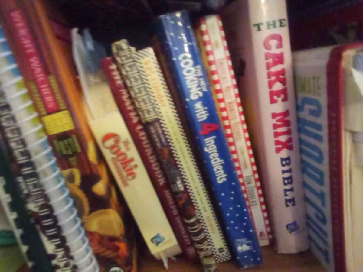 old cookbooks - Brooklyn, New York - FleaMarketBay