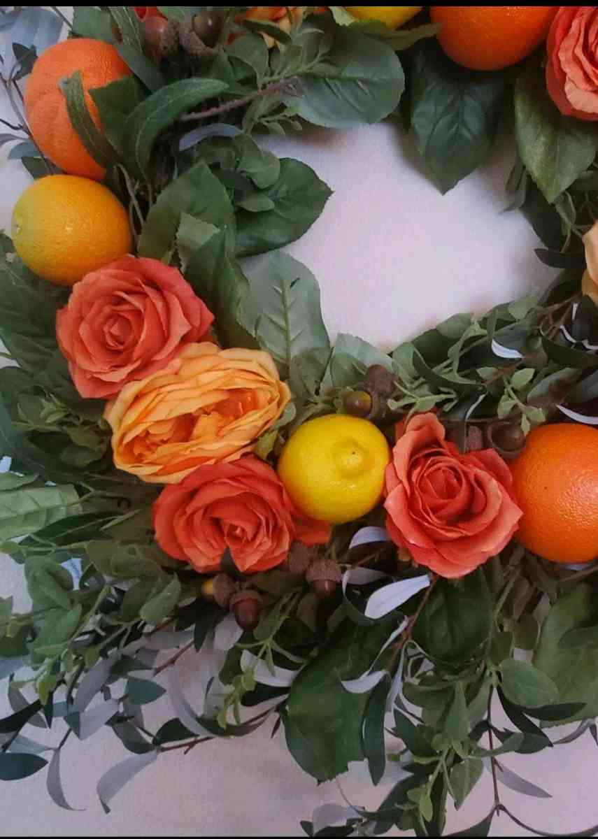 Grandinroad Fruit Wreath - Pensacola, Florida - FleaMarketBay