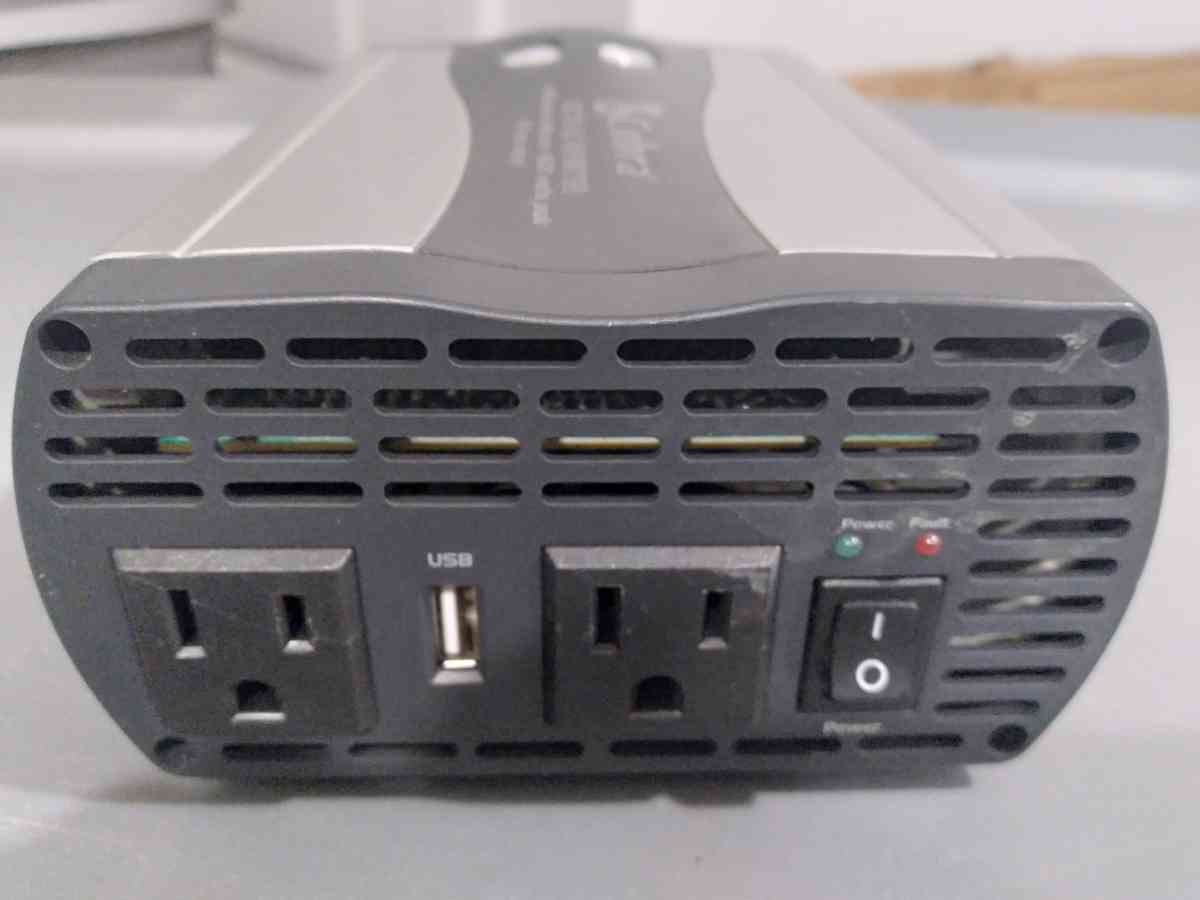 Cobra CPI 880 ACDC Converter Inverter - Arlington, Washington - FleaMarketBay