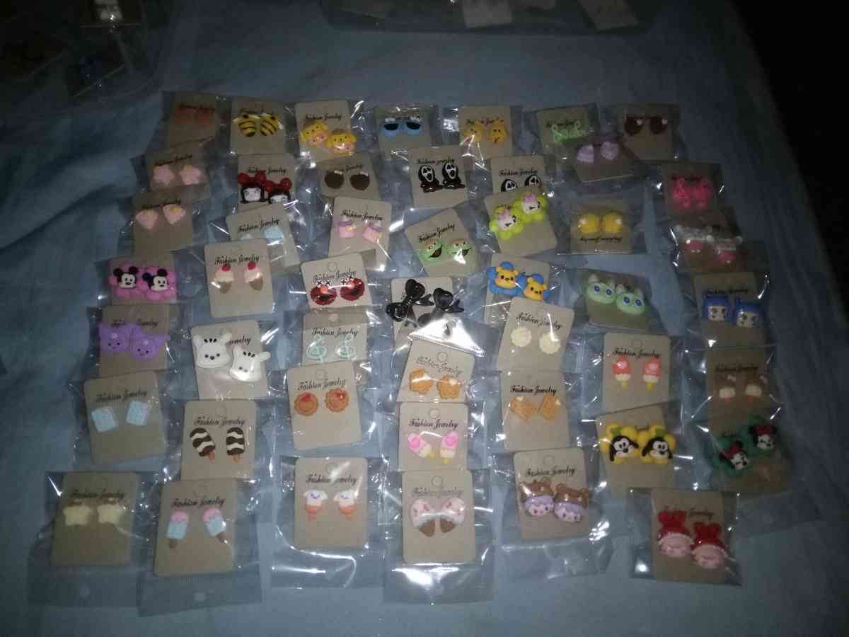 Handmade character earrings 2 dollars each - Dallas, Texas - FleaMarketBay
