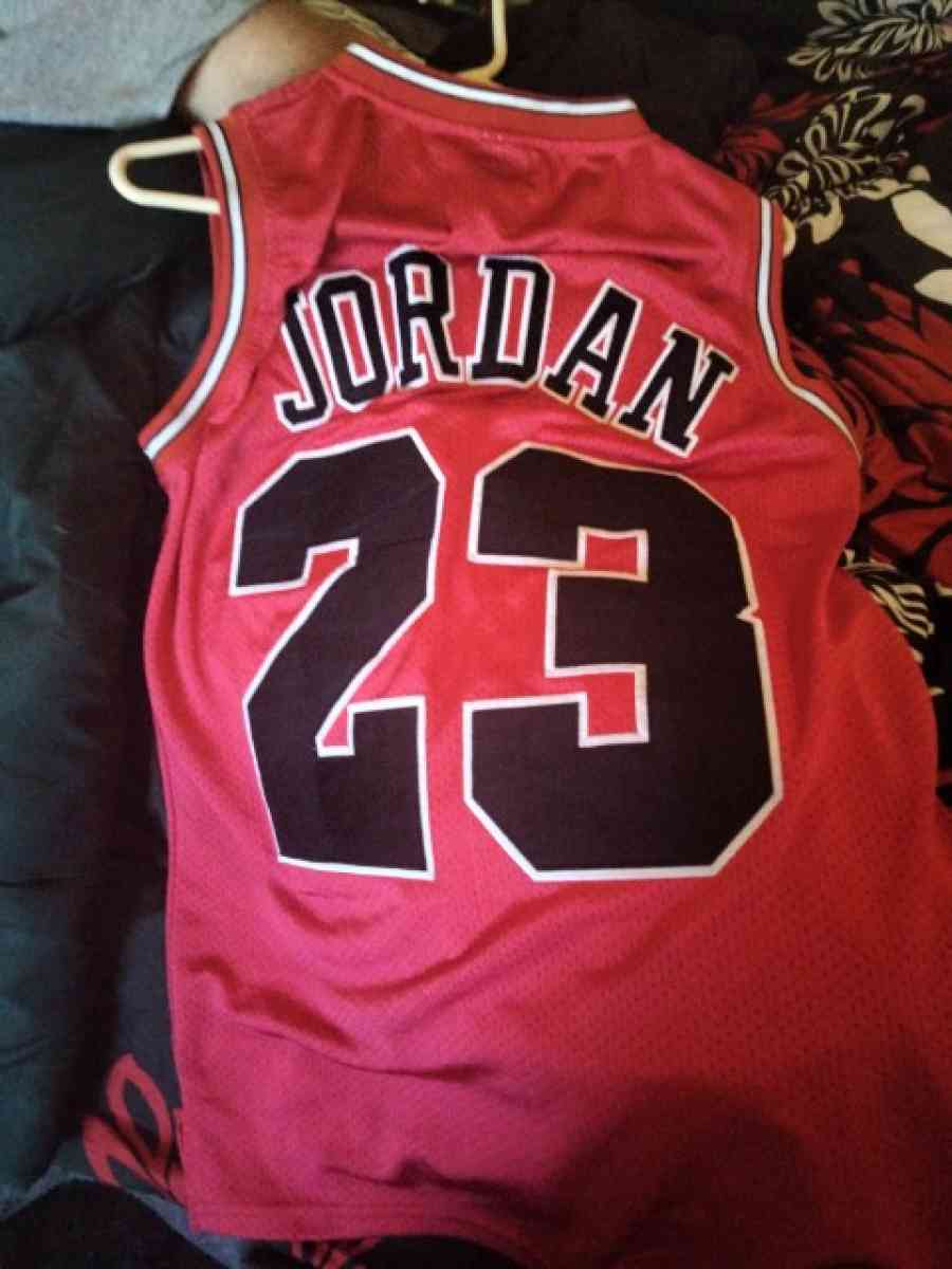 Michel and Ness authentic Michael Jordan - Riverton, New Jersey