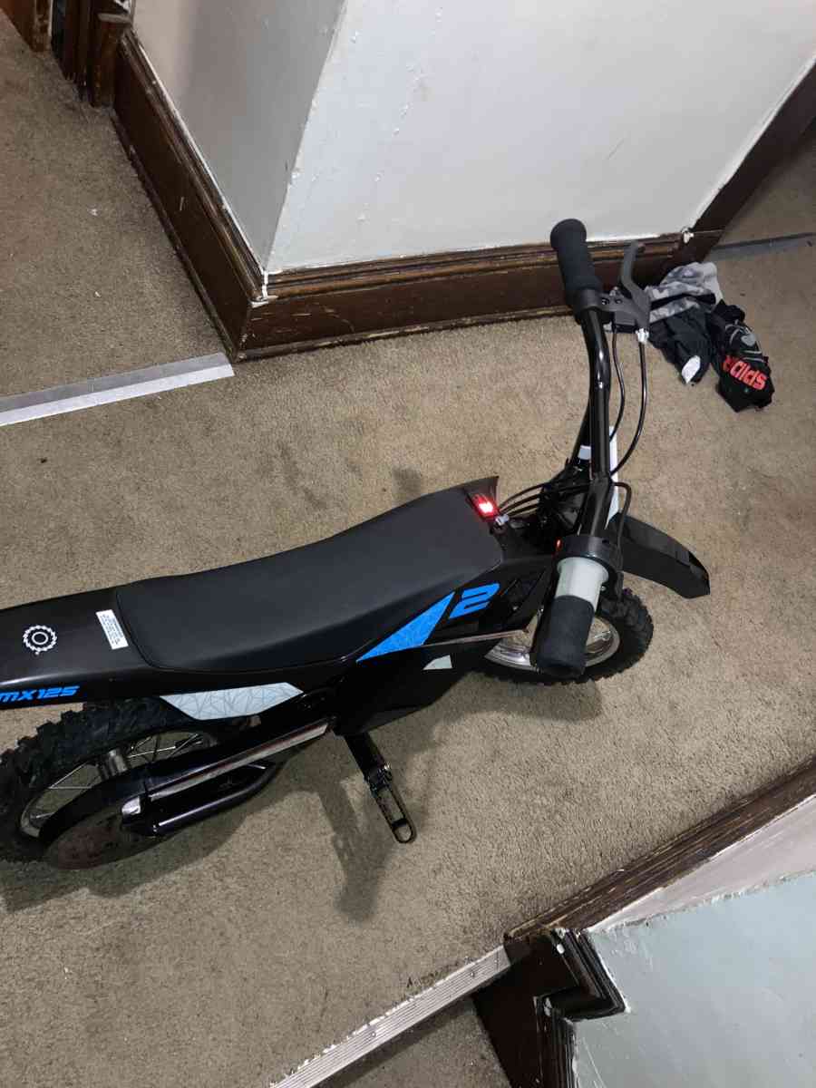 electric dirtbike - Alicia, Arkansas - FleaMarketBay