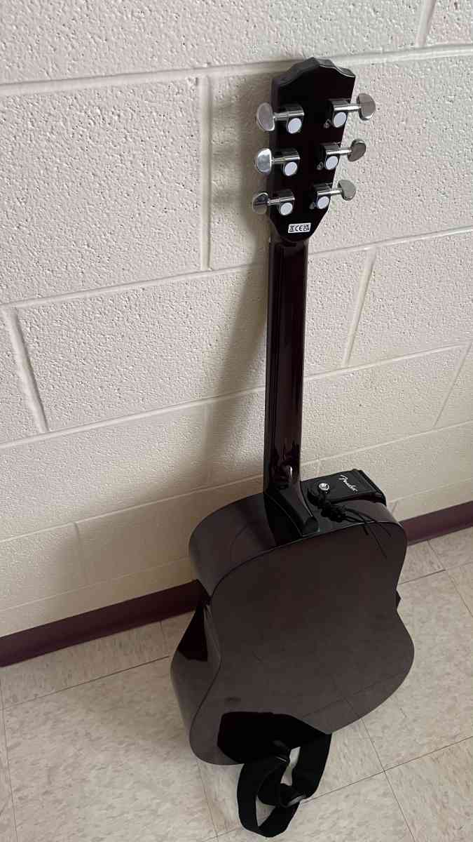 Acoustic Guitar - Watertown, New York - FleaMarketBay