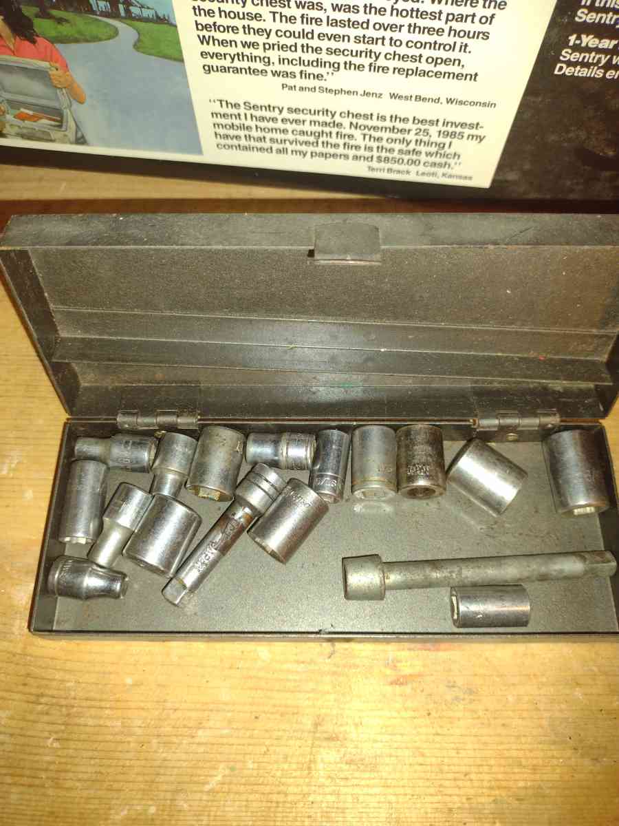 tools - San Antonio, Texas - FleaMarketBay