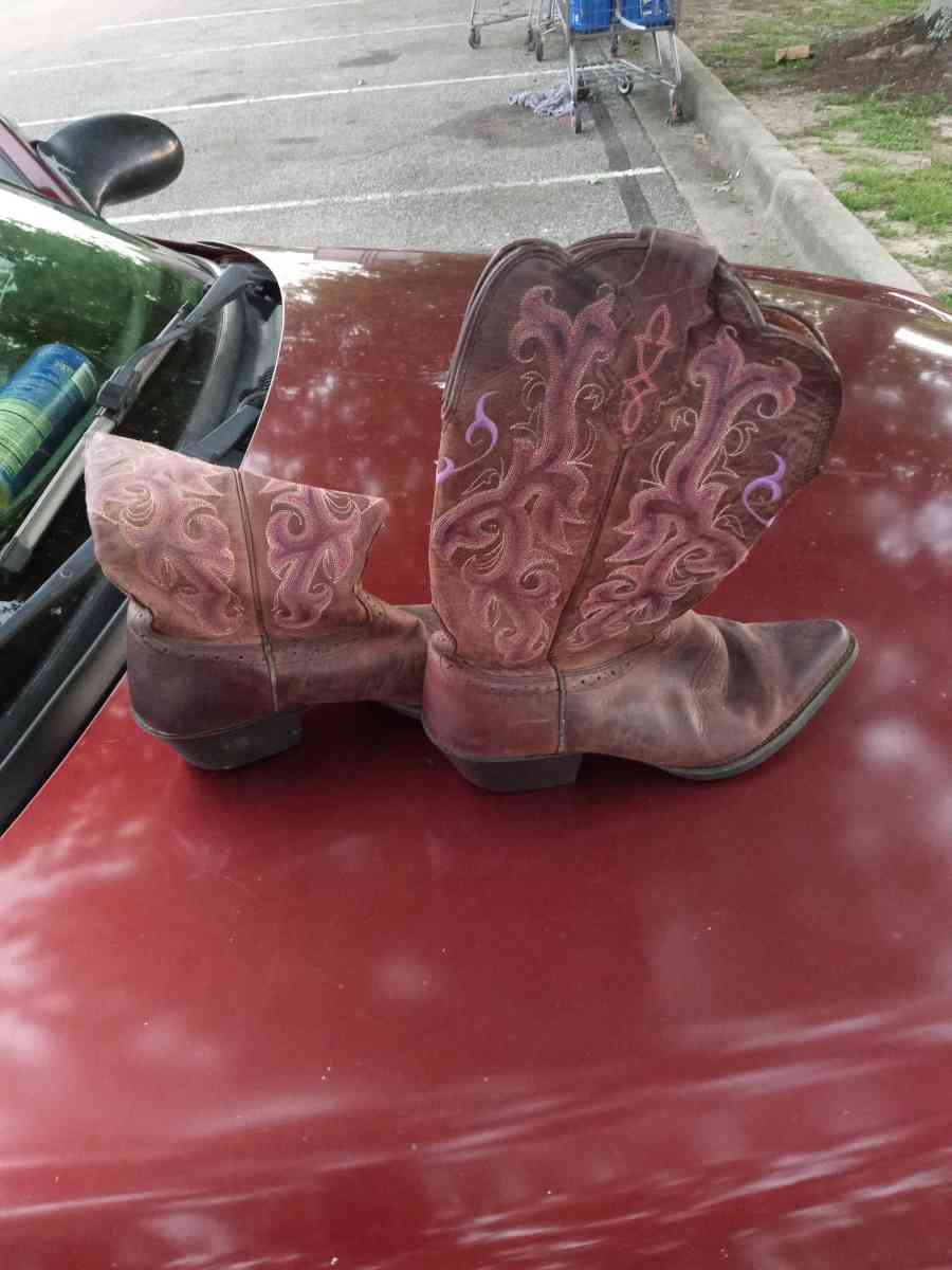 Justin Cowgirl Boots