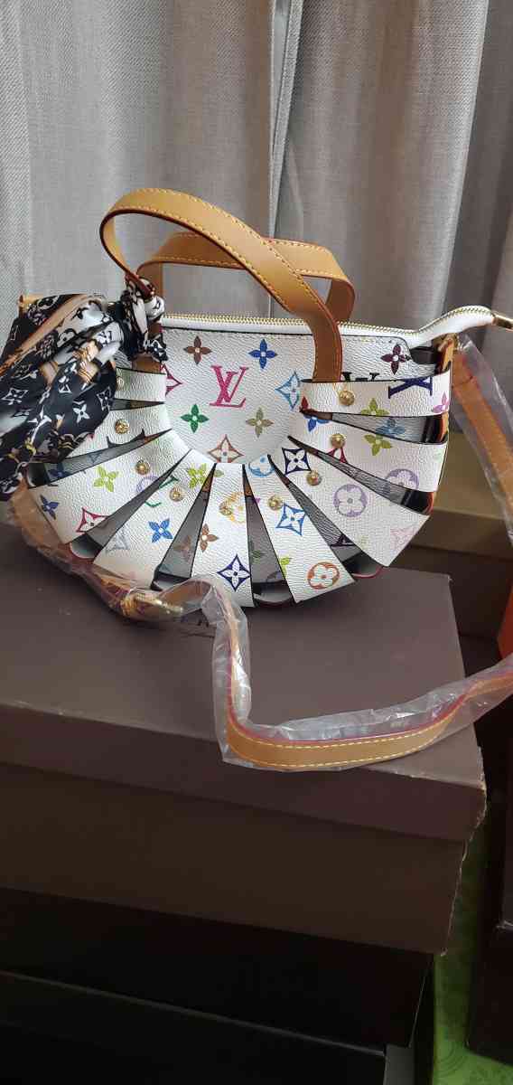 Louis Vuitton colorful bag - Mission Viejo, California - FleaMarketBay