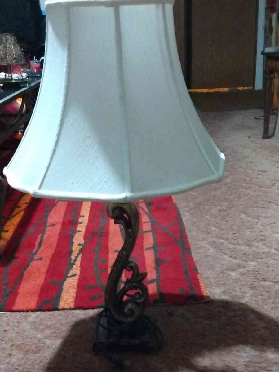 LAMP HOME DECOR - Belen, New Mexico