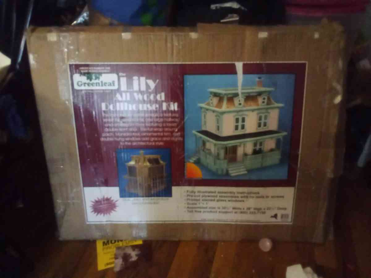 old dollhouse - Brooklyn, New York - FleaMarketBay