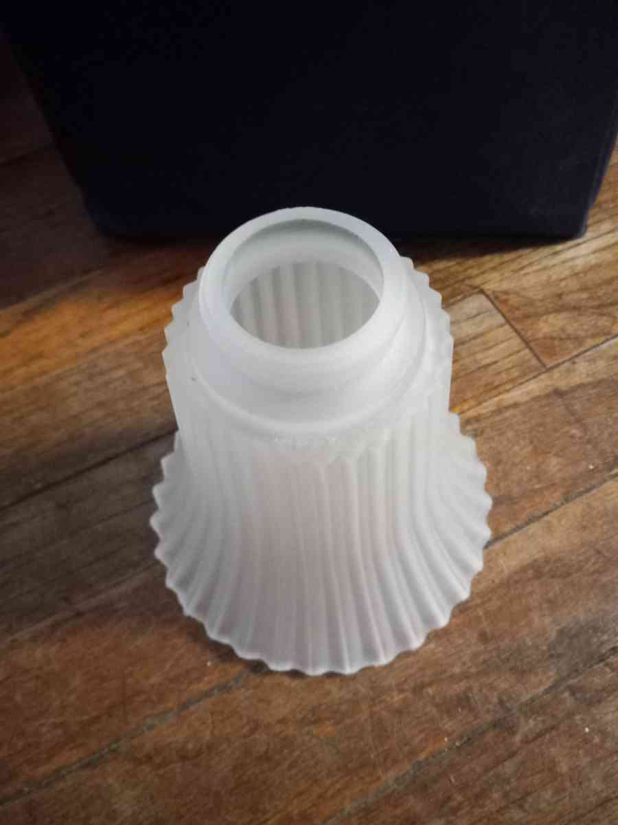 vintage frosted glass light cover - Bangor, Maine - FleaMarketBay