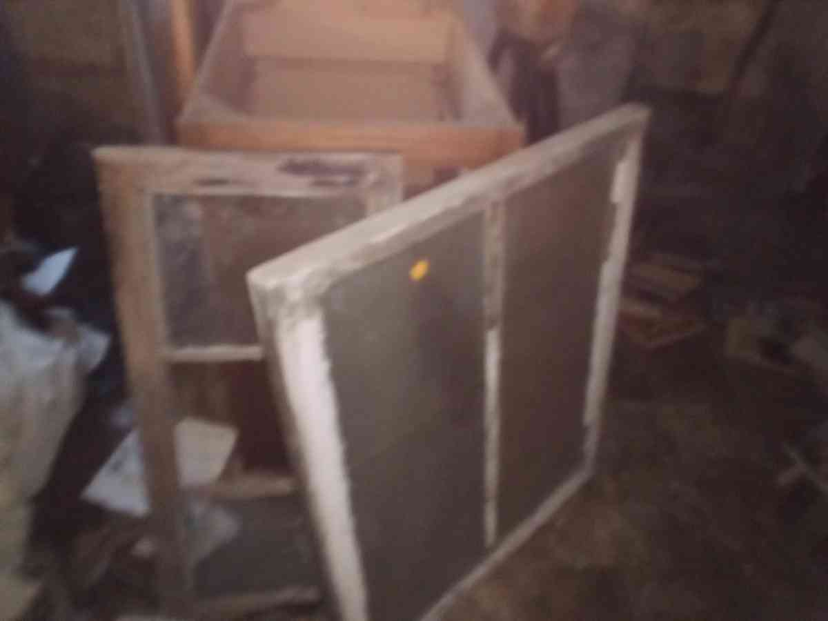 windows - Latham, Ohio - FleaMarketBay