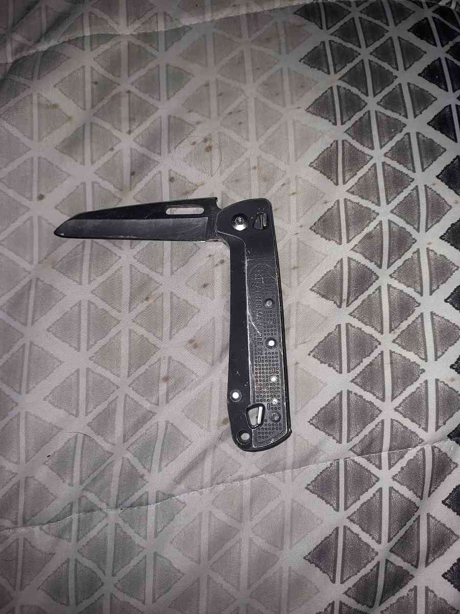 variety of knives - Lyles, Tennessee