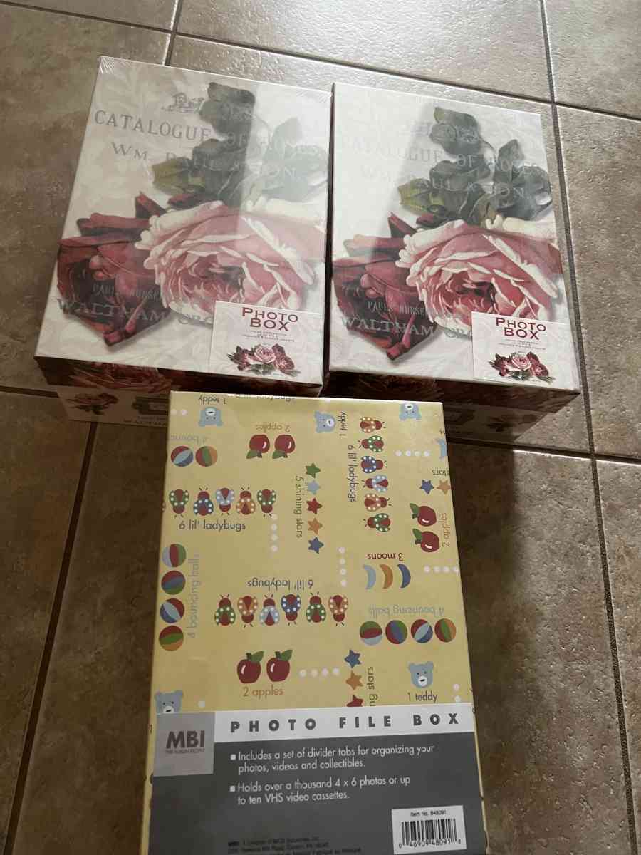 3 brand new photo boxs - Orlando, Florida - FleaMarketBay