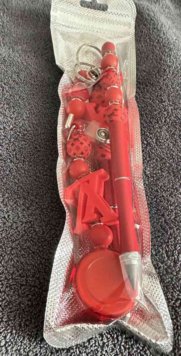 pen sets - Greensboro, North Carolina - FleaMarketBay