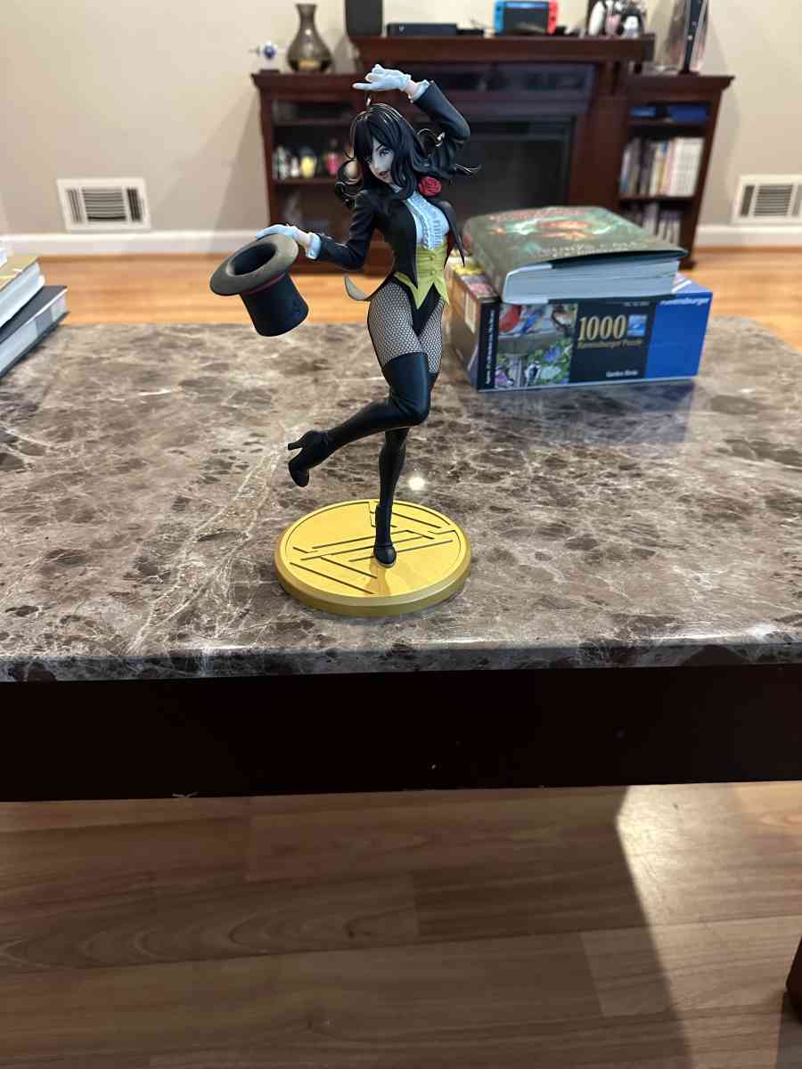 Zatana - Bloomfield, New Jersey