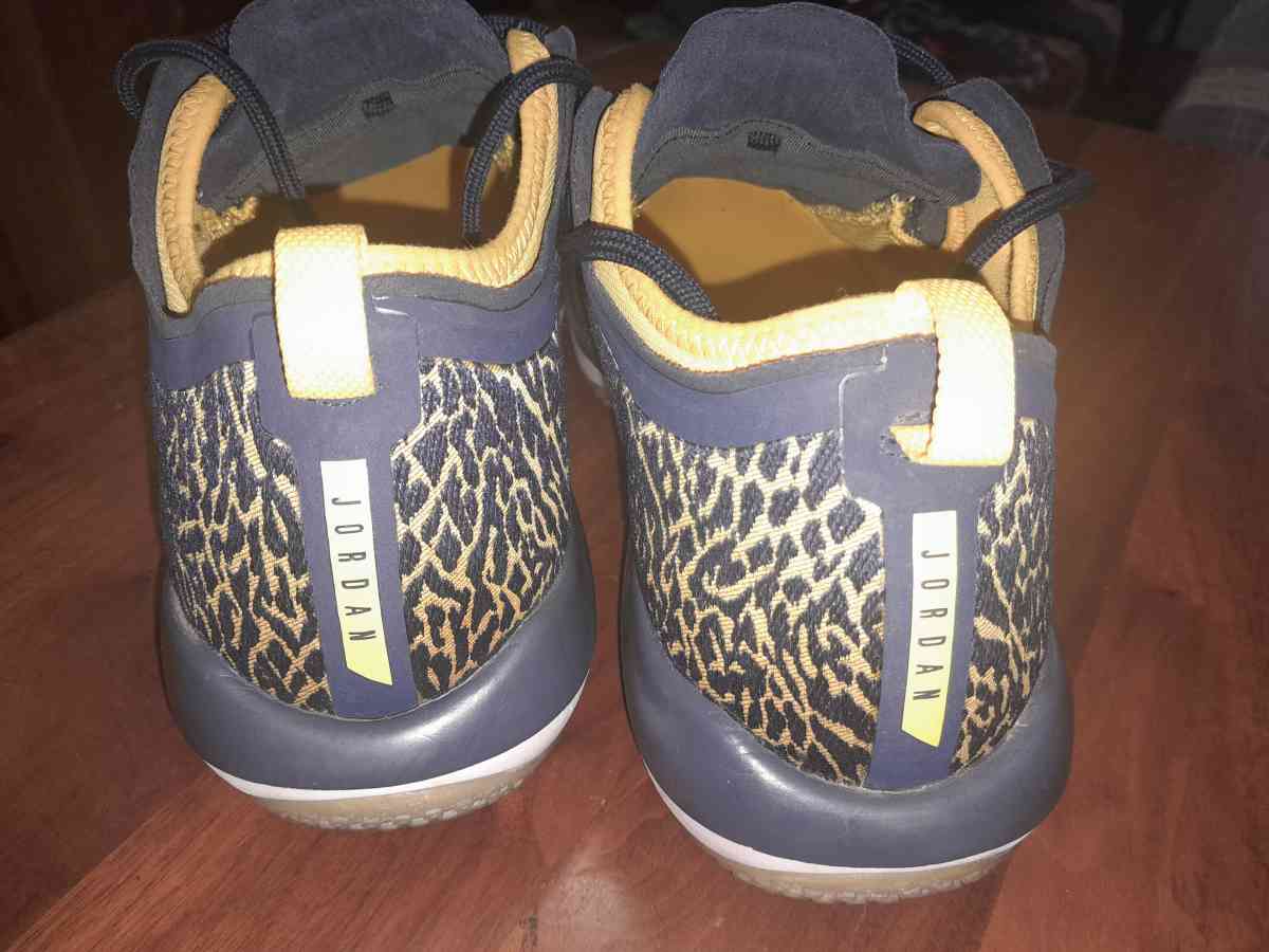 Jordans - Port Orange, Florida - FleaMarketBay