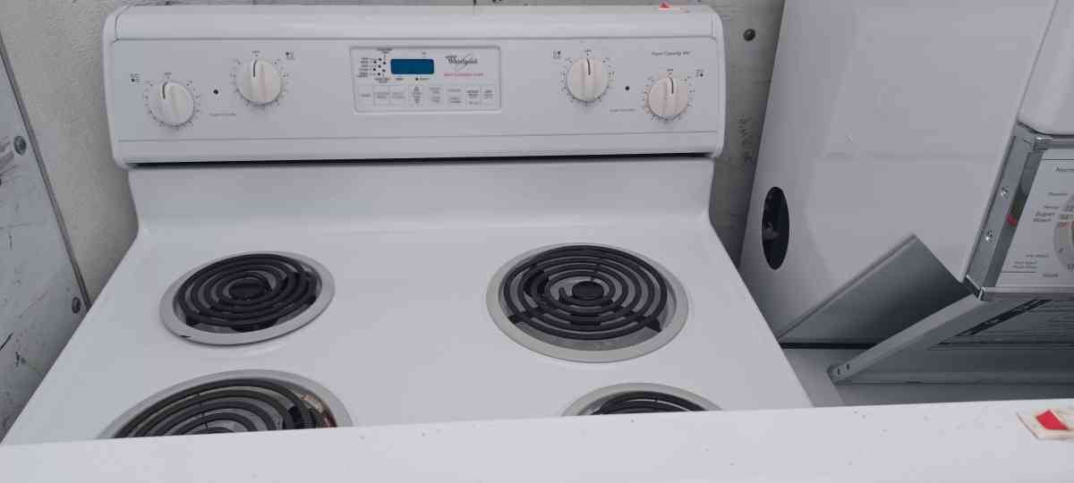 50 each Whirlpool Selfcleaning Stove Used As is 3 available - Arlington, Texas