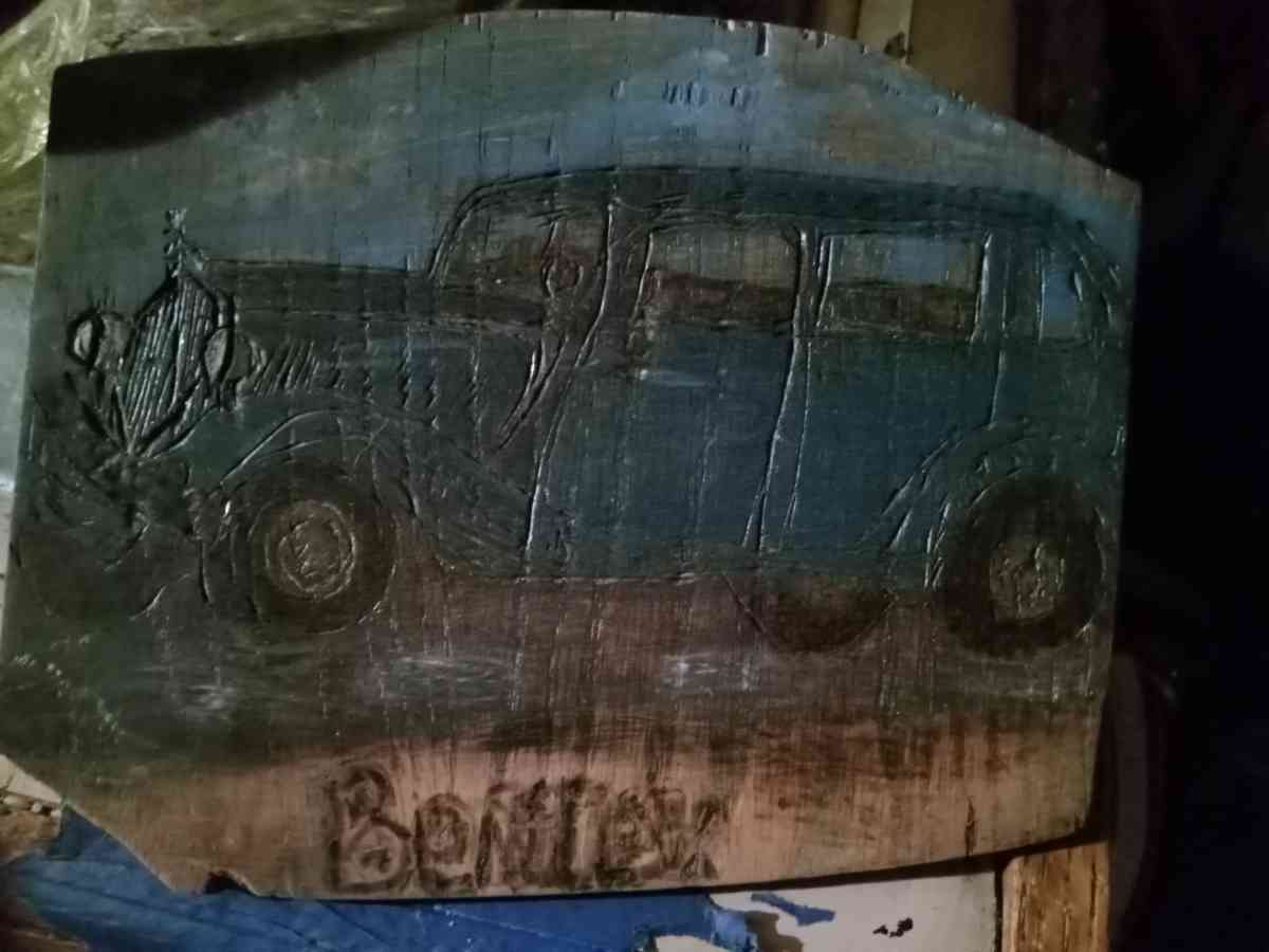Bently classic  car woodburning - Pasco, Washington