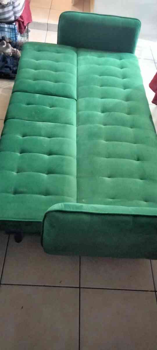 sofa bed - Altamonte Springs, Florida - FleaMarketBay