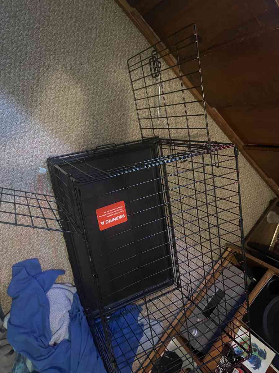 medium size doggie crate double door - Knoxville, Tennessee - FleaMarketBay