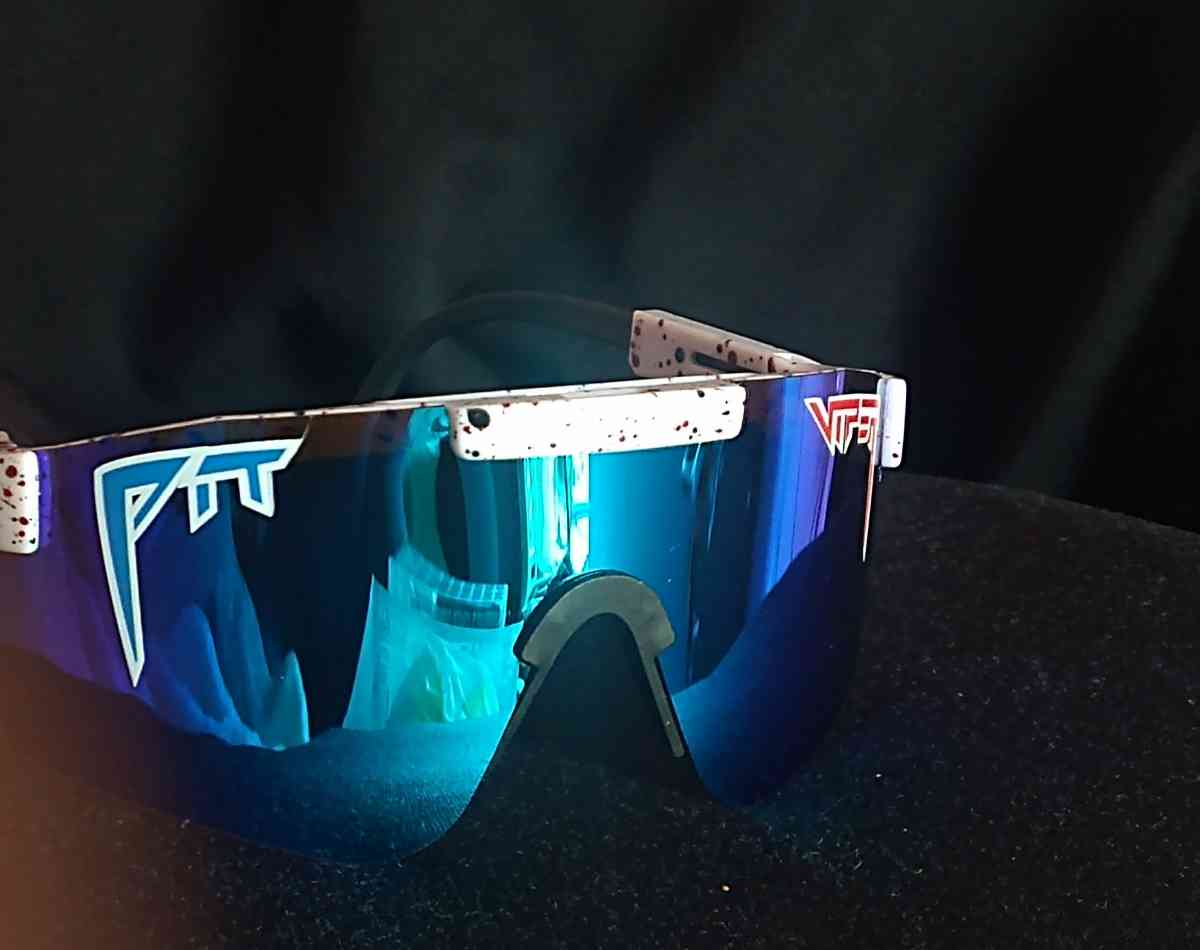 pit viper sunglasses - Rialto, California