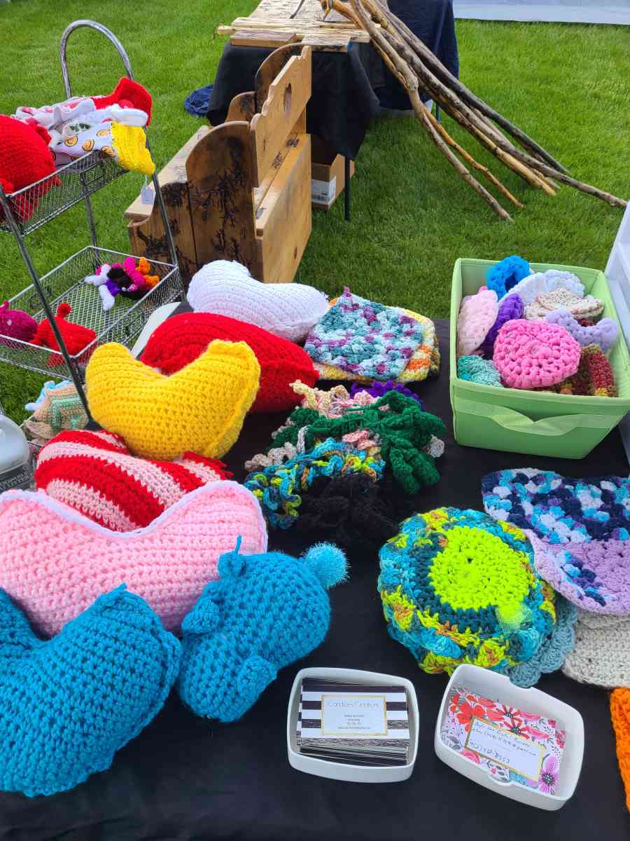crocheting items - Carver, Minnesota - FleaMarketBay