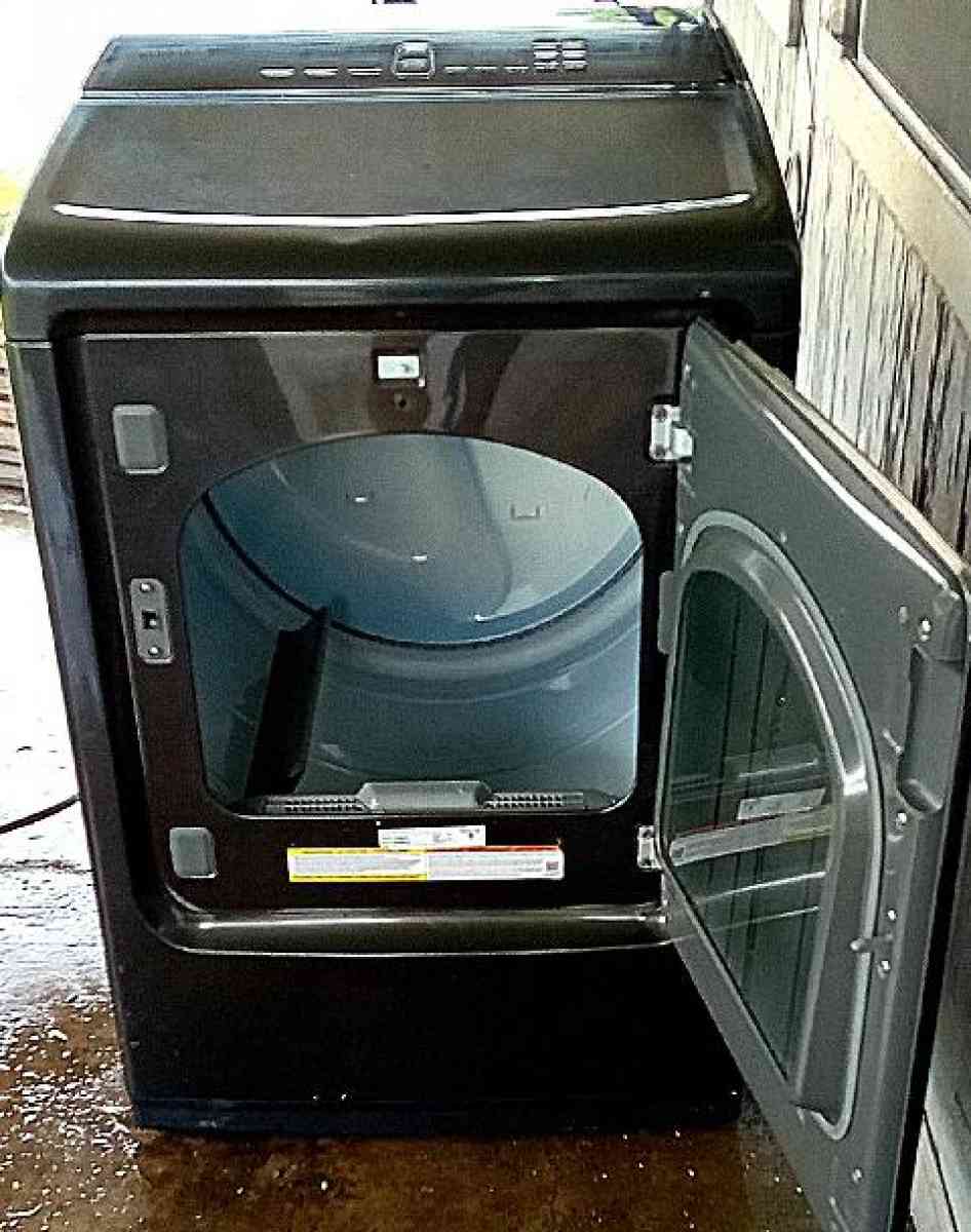 2022 Samsung stainless steel washer and dryer set - Lake Charles, Louisiana - FleaMarketBay