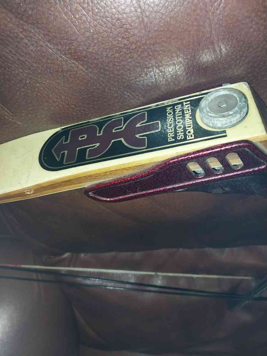 Compound Bow - Dora, Alabama - FleaMarketBay