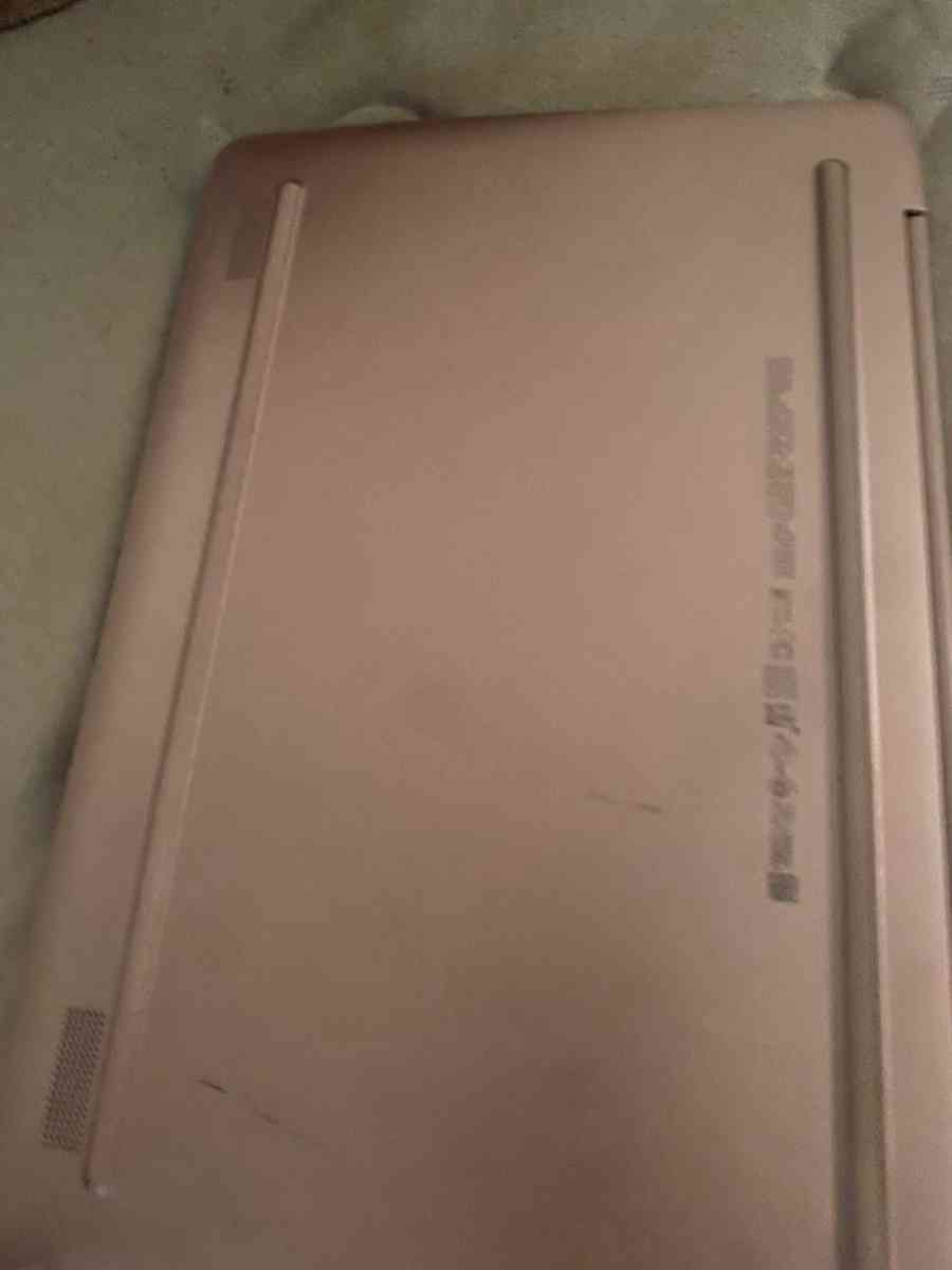 Laptop - Clovis, California - FleaMarketBay