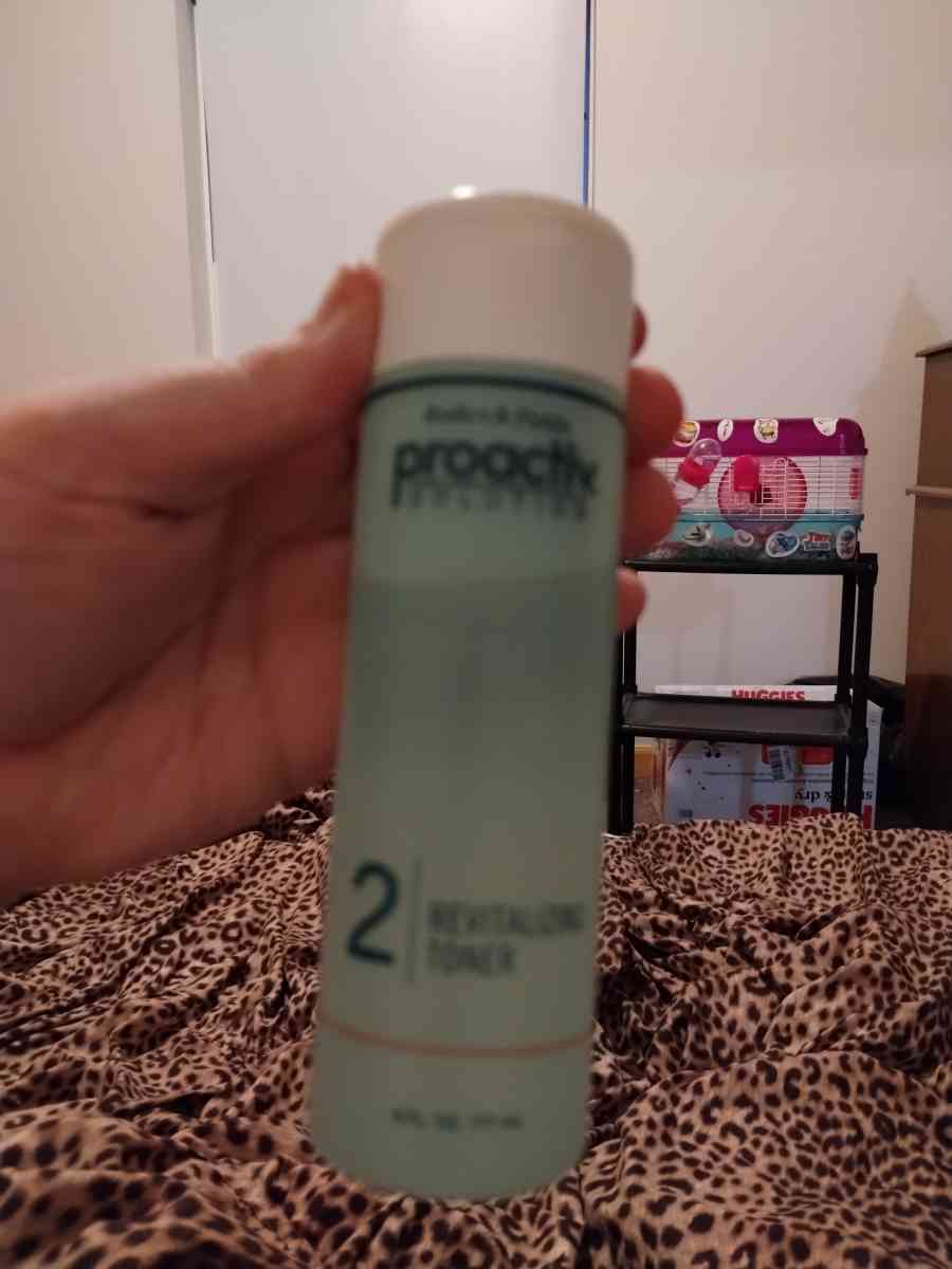 face scrub face wash body wash proactive wash - Columbus, Ohio - FleaMarketBay