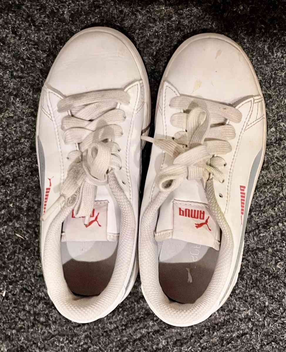 Boys shoes - Pueblo, Colorado - FleaMarketBay