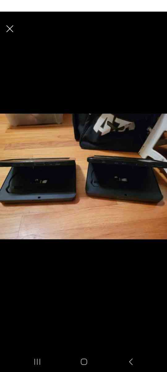 portable dvd players - Mequon, Wisconsin - FleaMarketBay