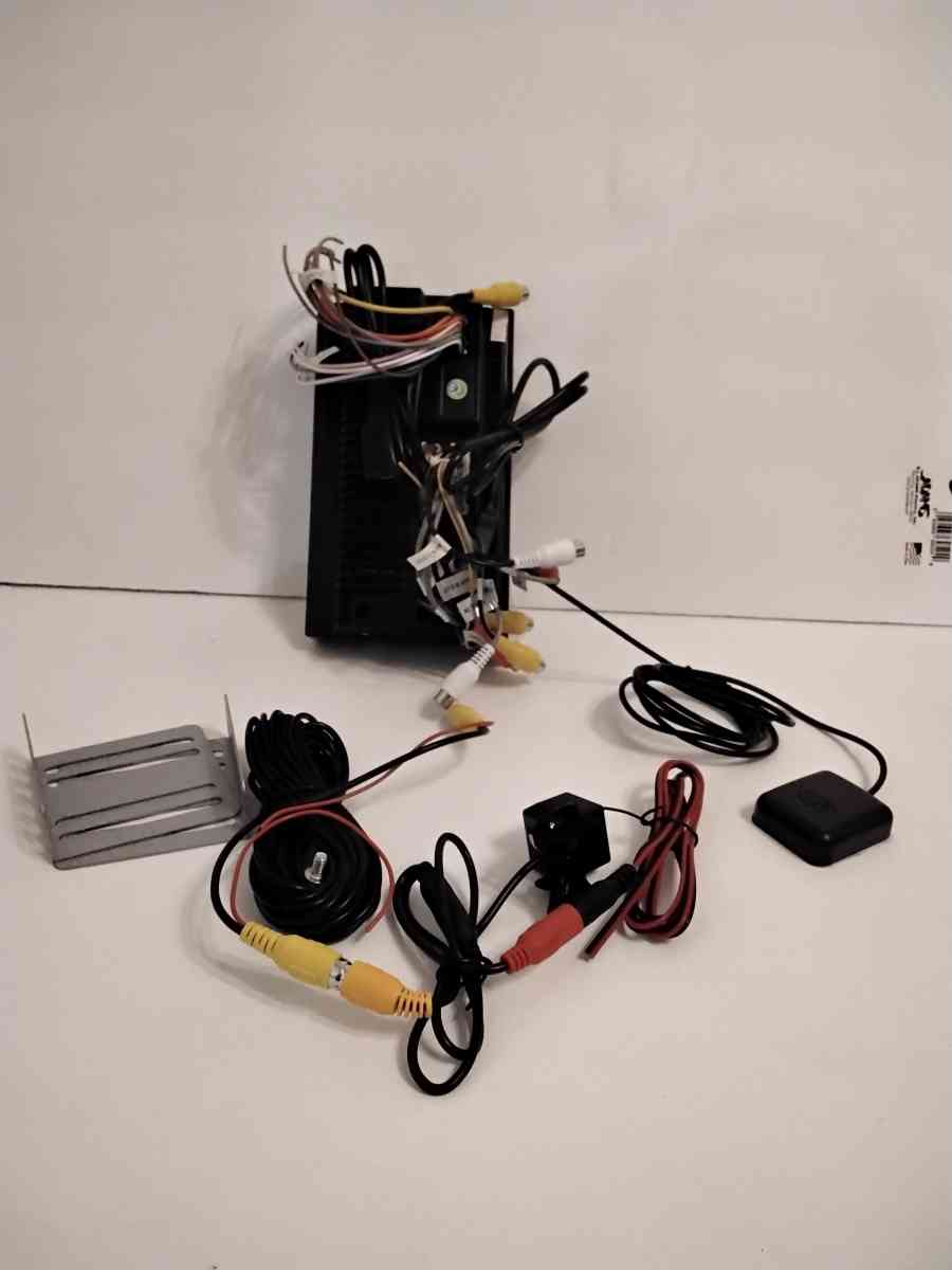 AFTERMARKET IN DASH NAVIGATION SYSTEM WITH BACKUP CAMERA - Griffin, Georgia - FleaMarketBay