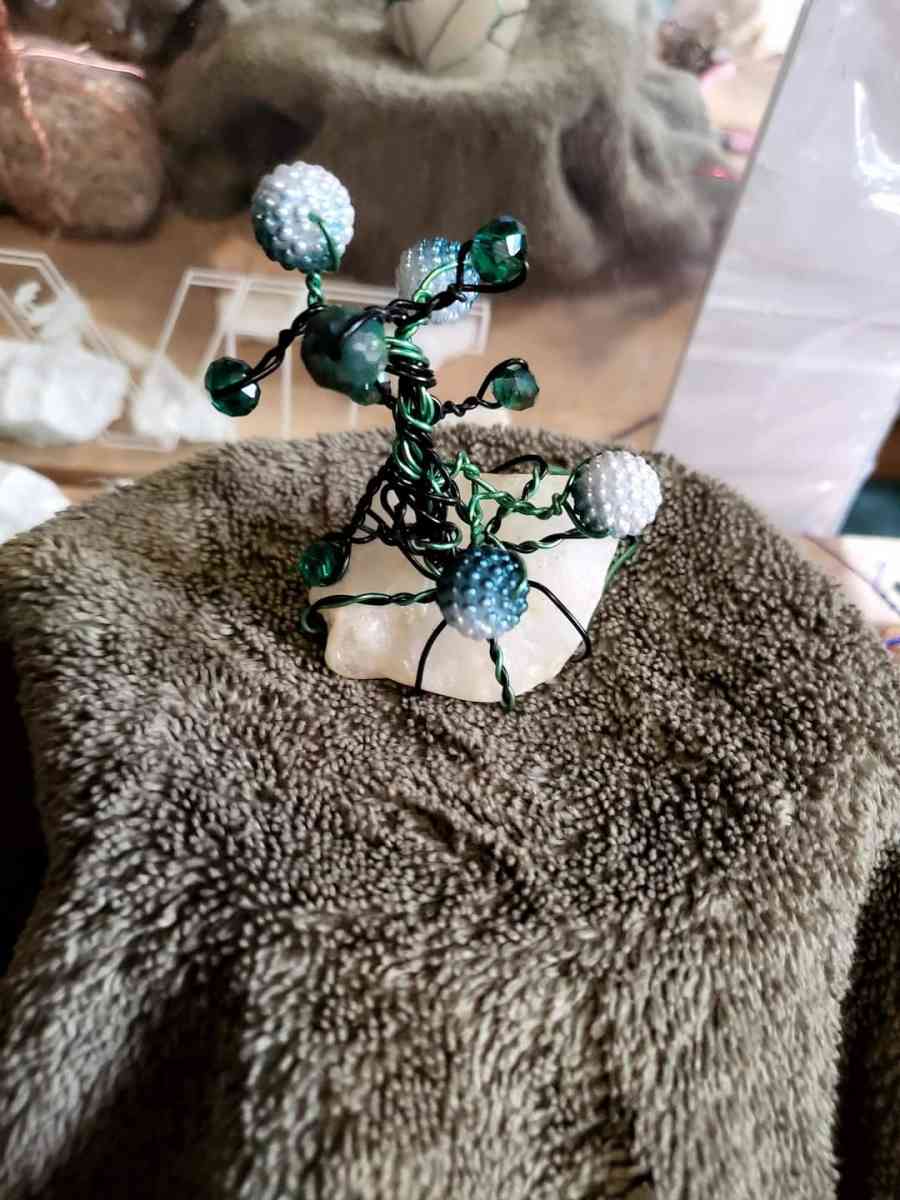 wire trees wrapped around crystal stones - Mabelvale, Arkansas - FleaMarketBay