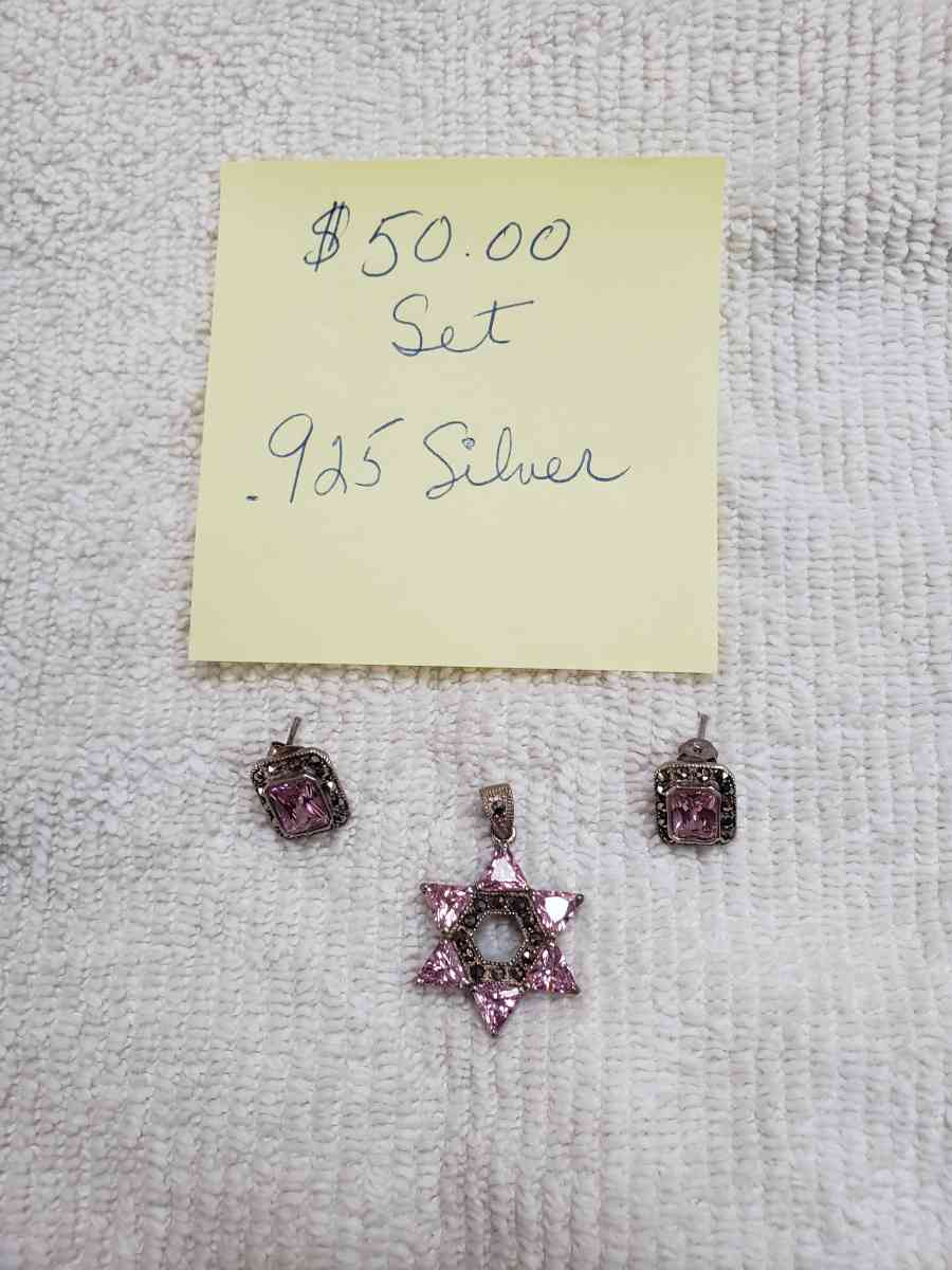 925 Silver Jewerly different styles and prices - Toms River, New Jersey - FleaMarketBay