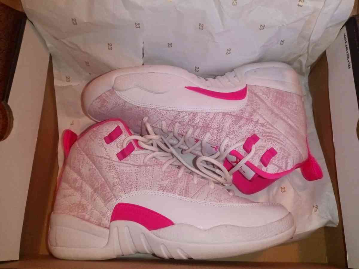 Jordan 12s hyper punch pink - Chesterfield, Virginia - FleaMarketBay
