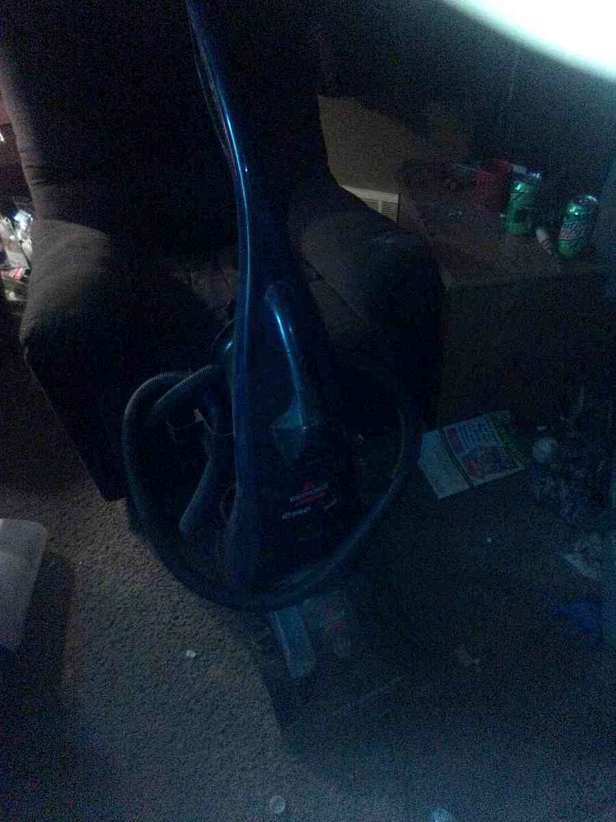 carpet cleaner - Flint, Michigan