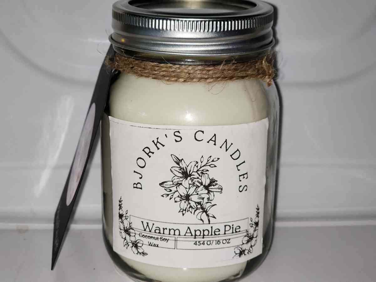 Handmade 16 oz Mason Jar candle - Valdese, North Carolina