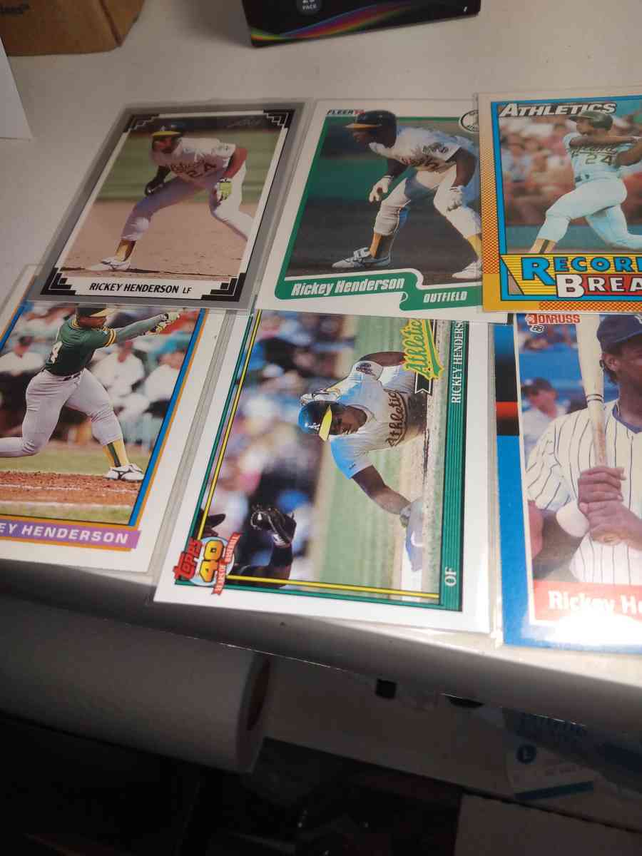 six card lot of Rickey Henderson Hall of famer