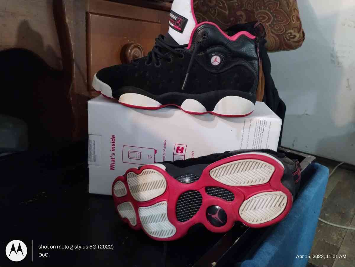 womens shoes nikes - Mansfield, Ohio - FleaMarketBay