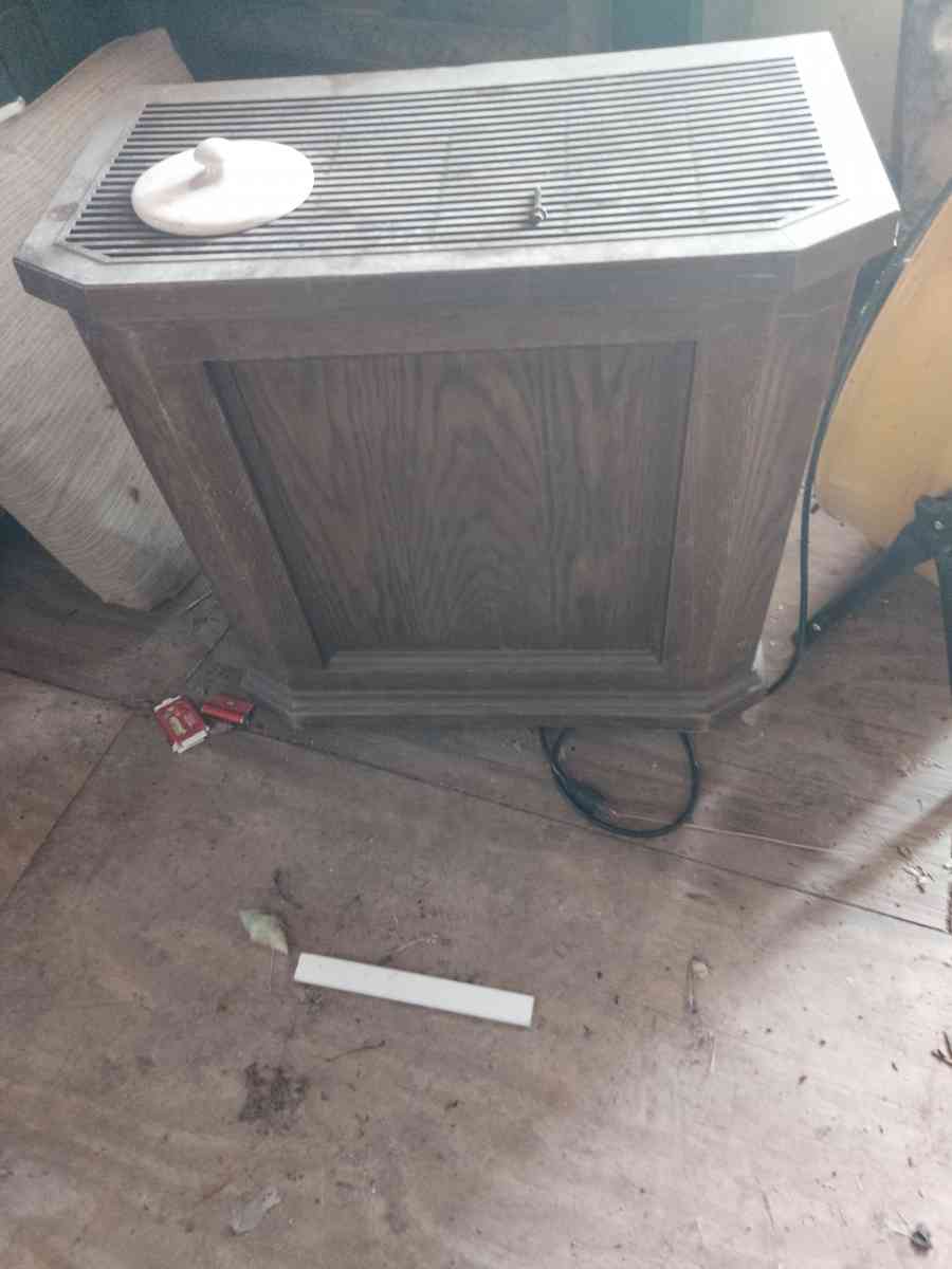 older humidifier - Frankfort, Indiana