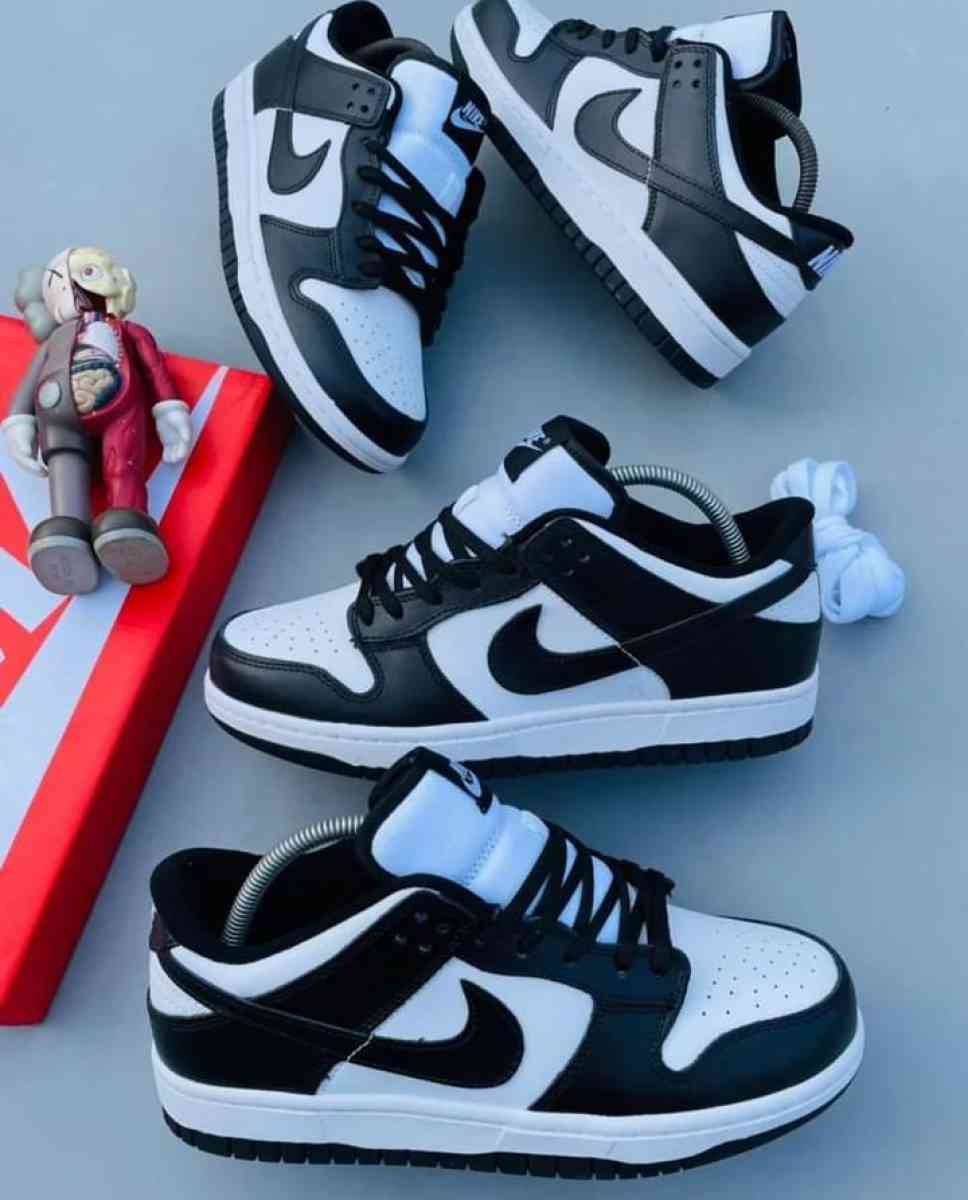 sneakers - Austin, Texas