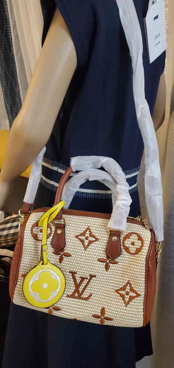 lv Raffia bag - Mission Viejo, California