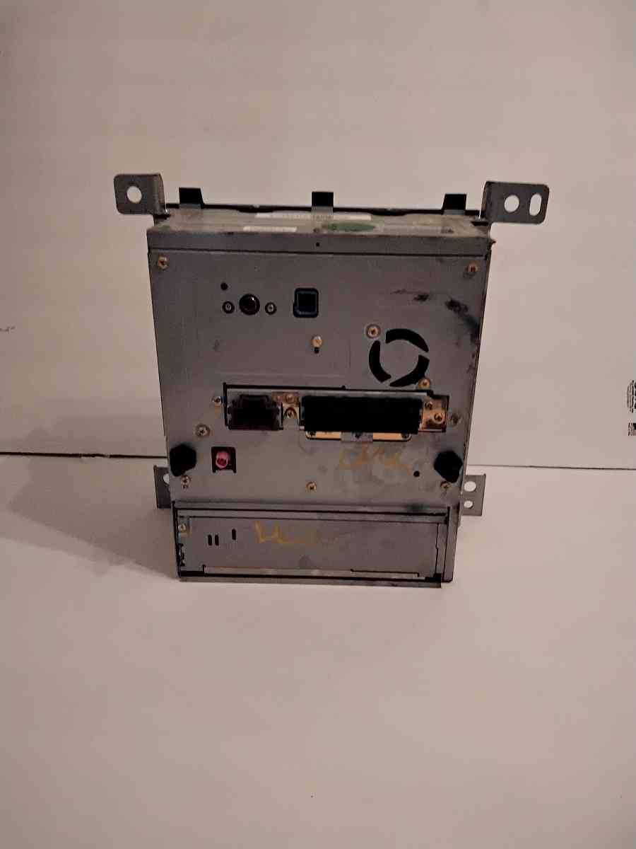 CADILLAC STS 2005 NAVIGATION SYSTEM - Griffin, Georgia - FleaMarketBay