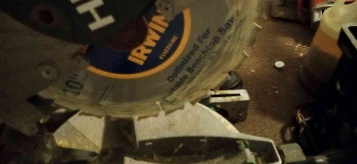 Hitachi miter saw works good  pick up only - Watertown, New York - FleaMarketBay