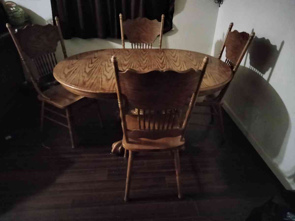 Kitchen table - Pea Ridge, Arkansas