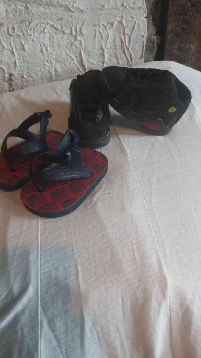 infant shoes - Cincinnati, Ohio