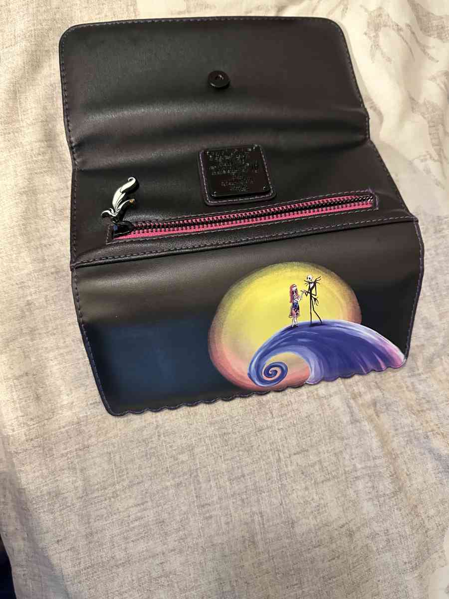 Nightmare before Christmas wallet - Lakewood, California - FleaMarketBay