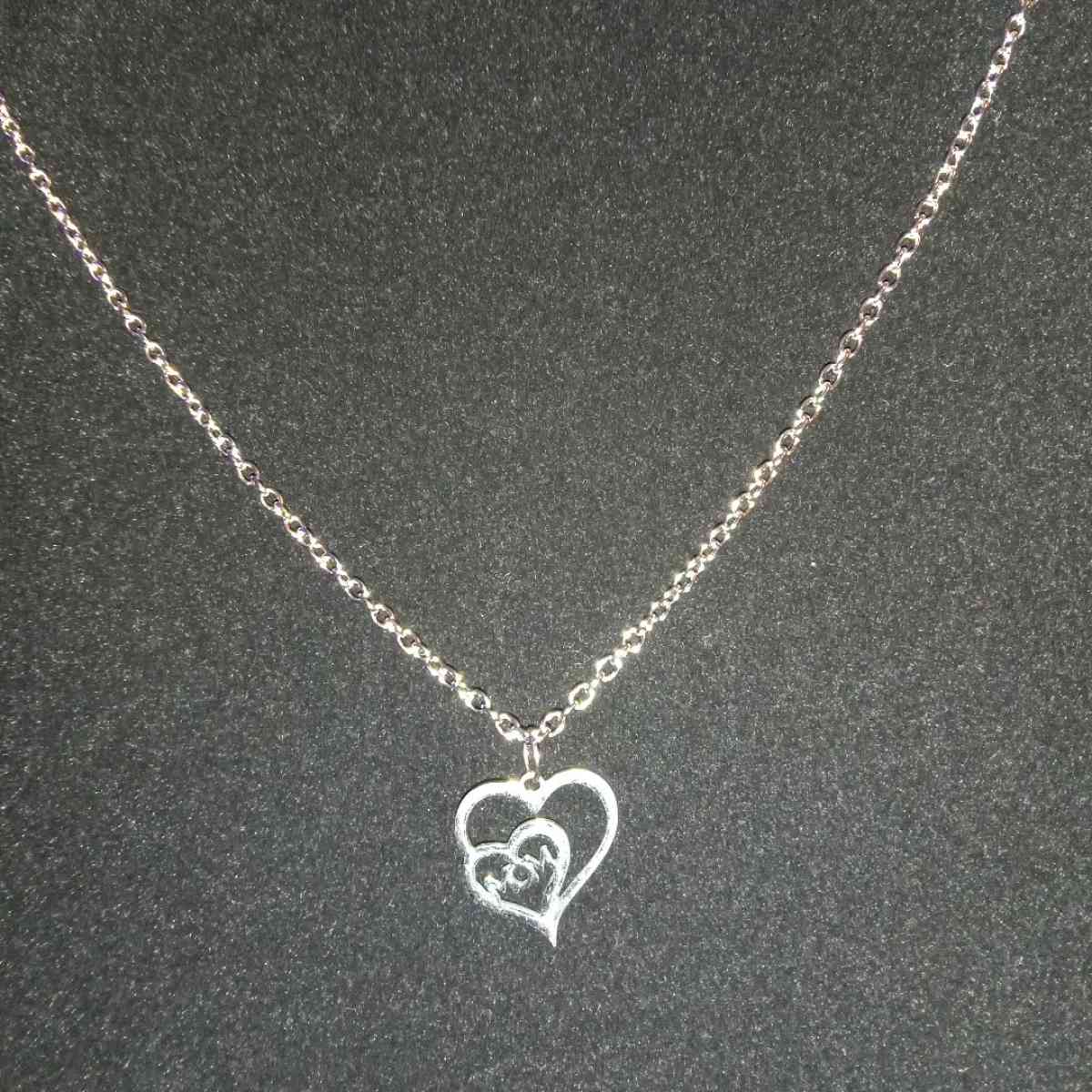 Mothers day necklaces - Newark, Delaware - FleaMarketBay