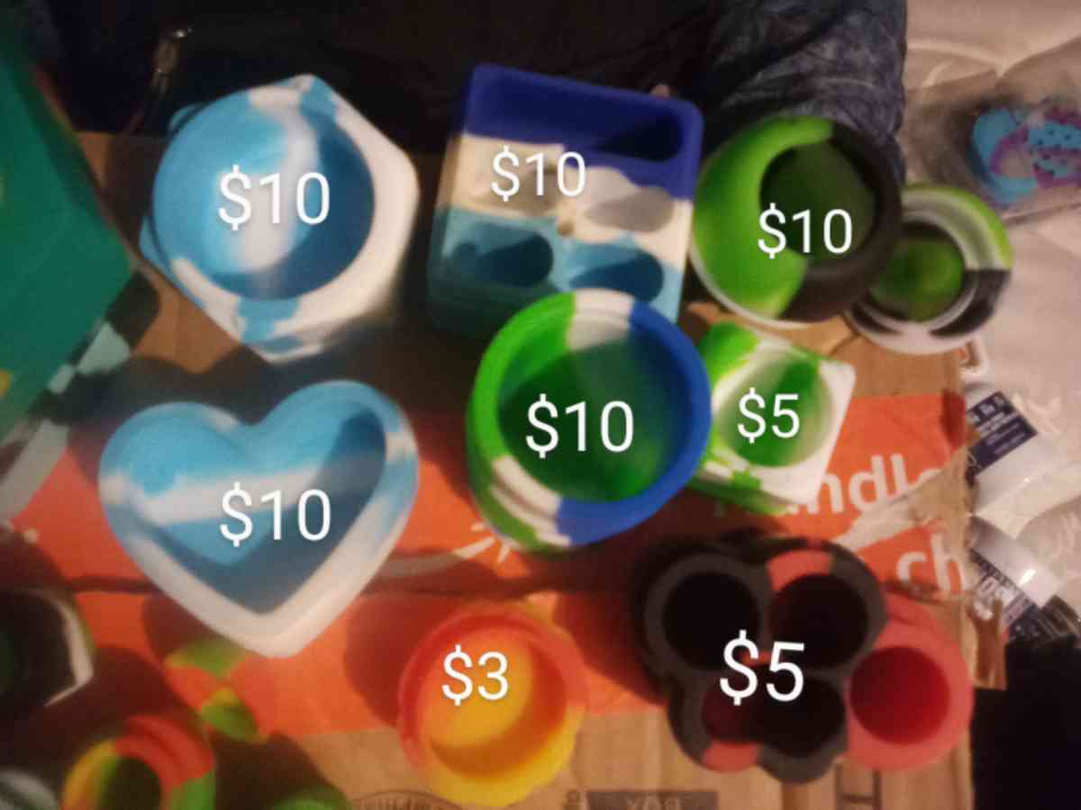 silicone wax containers - Yakima, Washington - FleaMarketBay